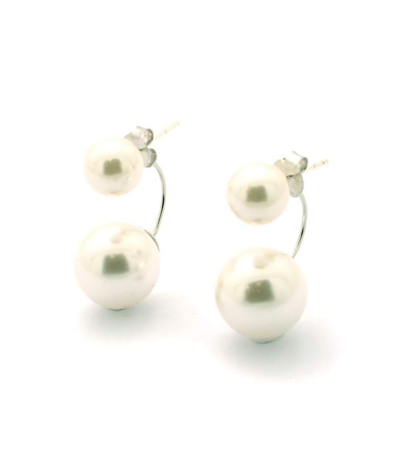 Perla Clásica De Zirconia De Copo De Nieve Marina Con 3 Mm Perla Clásica De Zirconia De Copo De Nieve Marina Con 3 Mm